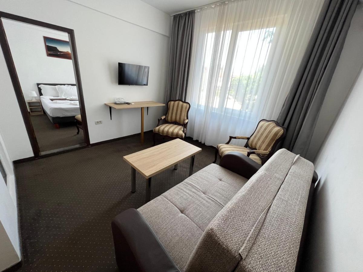 Hotel Decebal Eforie Nord Zewnętrze zdjęcie